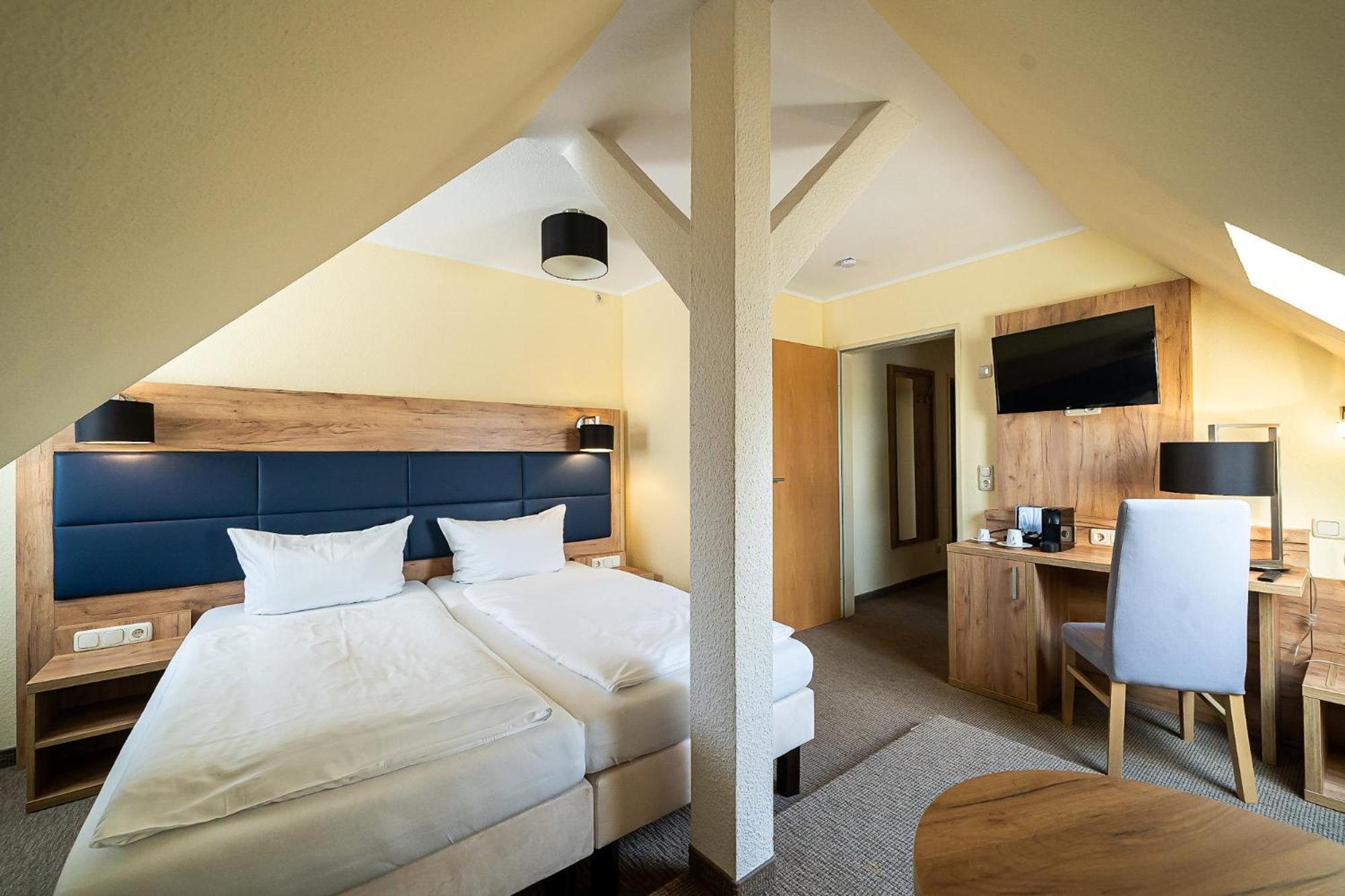 Hotel Sleepbeeone Wilhelmshaven Exterior foto
