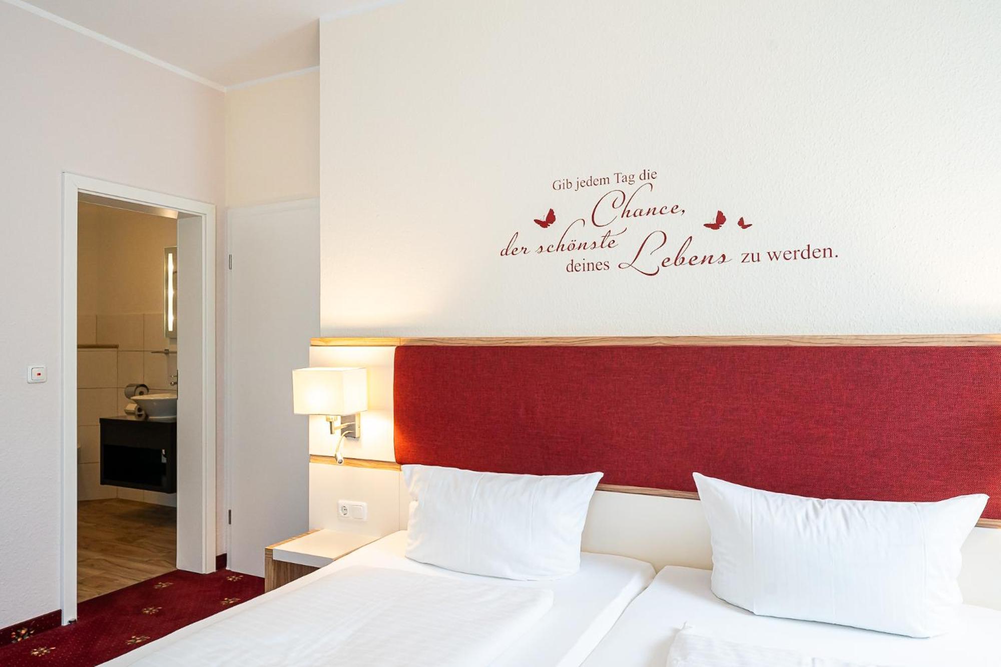 Hotel Sleepbeeone Wilhelmshaven Exterior foto